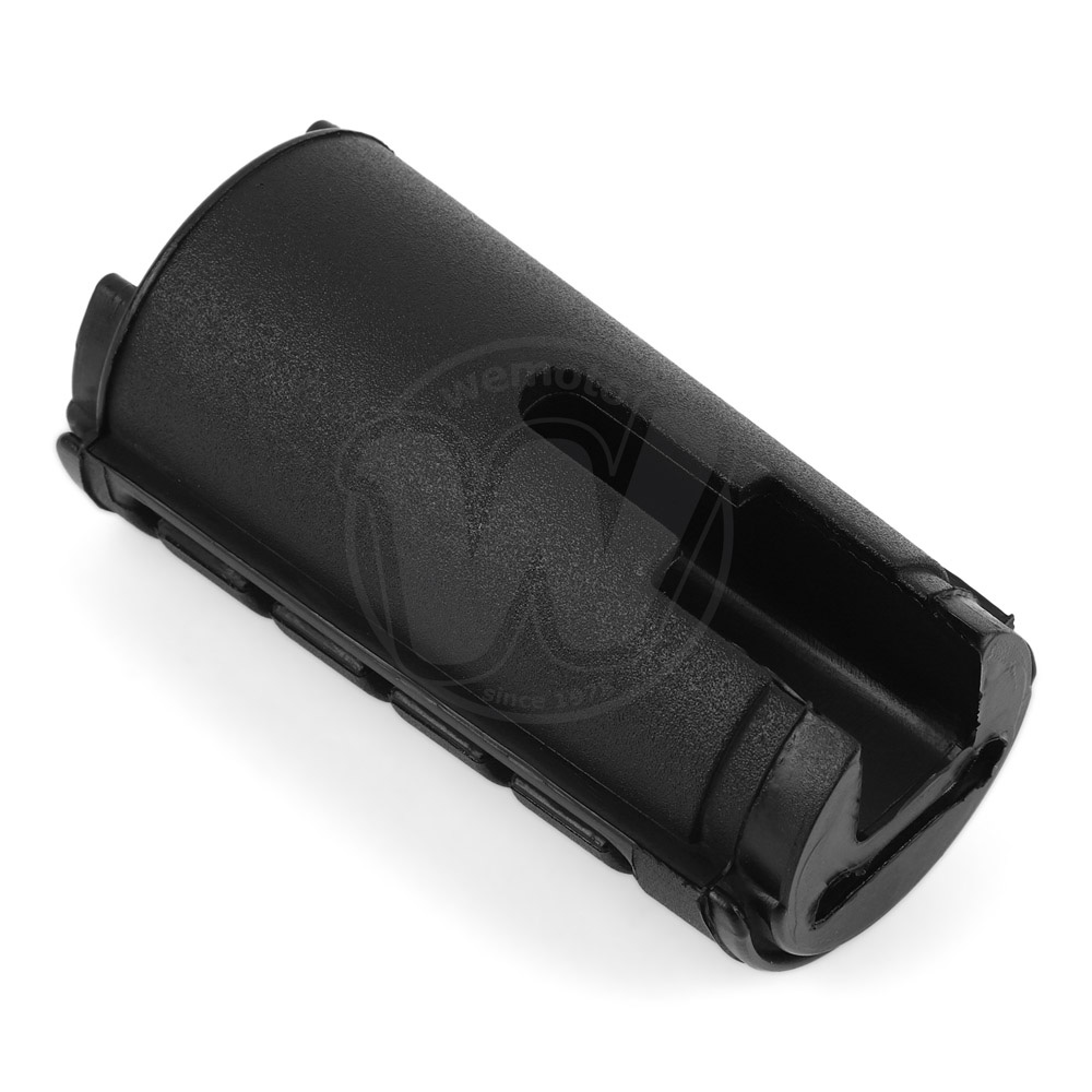 0HP5068_ad7925 two.jpg